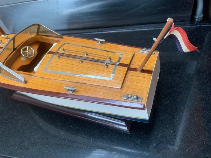 riva - Modelboot, Hobby en Vrije tijd, Modelauto's | 1:5 tot 1:12