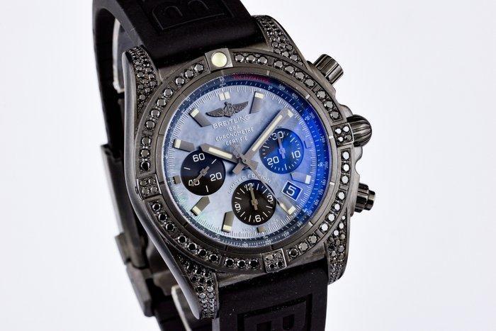 Breitling - Chronomat 44 Blacksteel Limited Edition 25pcs, Handtassen en Accessoires, Horloges | Heren