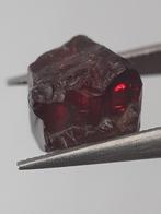 Natural pinkish red rhodolite Garnet - 3.110 ct - Rough Gems, Verzenden