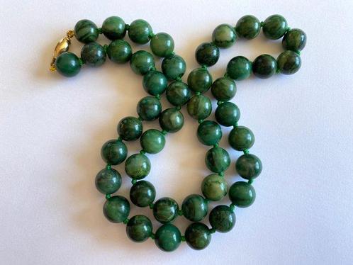 18 karaat (750) goud - Zuid-Afrikaanse jade - Halsketting, Antiek en Kunst, Kunst | Designobjecten