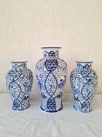 OTS Holland - Vase (3) - Céramique - décor en treillis, Antiek en Kunst