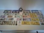 Wereld. Collection of coins and banknotes (Zonder