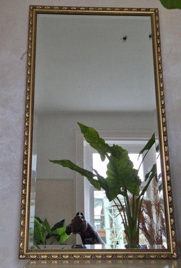 Miroir- Grand miroir mural – cadre doré avec ornementation beschikbaar voor biedingen