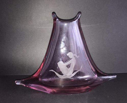 Vaas  - Prachtige Boheemse roze kristallen vaas versierd met, Antiek en Kunst, Antiek | Glaswerk en Kristal