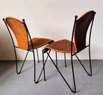 Stoel - Gietijzer, riet - Twee tuinstoelen, zwarte frames,, Antiek en Kunst