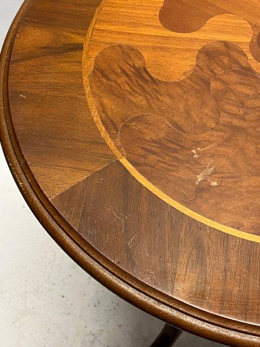 Tafel - Hout - wijntafeltje gefineerd, Antiek en Kunst, Curiosa en Brocante