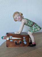 Goldscheider - Stephan Dakon - sculptuur, Bimba con Valigia