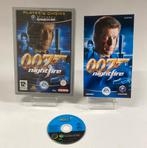 James Bond 007 NightFire Players Choice Nintendo Gamecube, Games en Spelcomputers, Ophalen of Verzenden, Zo goed als nieuw