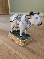 Figurine - Poylchroom koeien (2) - Faïence, Antiek en Kunst