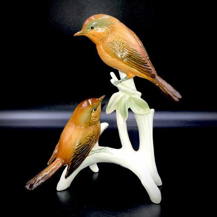 Karl Ens, Volkstedt - Pair of Brown Thornbird (17 cm) - ca, Antiek en Kunst, Antiek | Glaswerk en Kristal