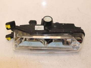 Stadslicht links Landrover Range Rover O69415