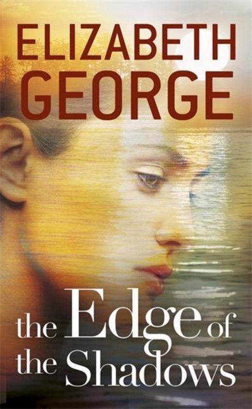 The Edge of the Shadows 9781444720082 Elizabeth George, Boeken, Taal | Engels, Zo goed als nieuw, Verzenden