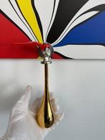 Santicri - Essence, Mondrian