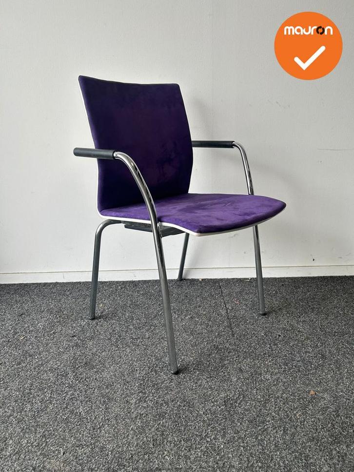 Vergaderstoel - paarse stoffering - chrome 4 poots frame, Zakelijke goederen, Kantoor en Winkelinrichting | Kantoormeubilair en Inrichting