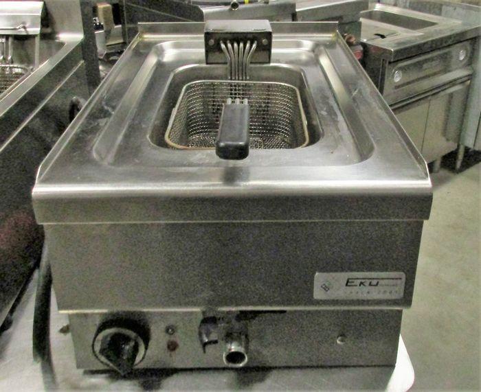EKU Friteuse met tapkraan, 380Volt, Elektronische apparatuur, Frituurpannen