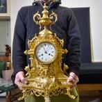 Horloge de table Style Louis XVI - Bronze doré - 1850-1900 -