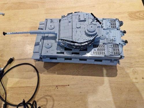 Lego MOC (Ma propre création) - Tank, Kinderen en Baby's, Speelgoed | Duplo en Lego