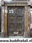 Imposante oude Indiase poort, kasteelpoort, kloosterdeur