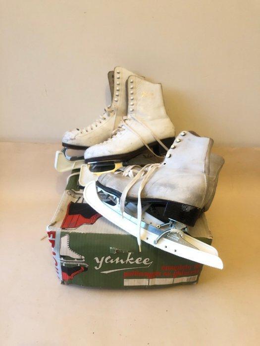 schaatsen - 70 - Sportuniform, Verzamelen, Overige Verzamelen