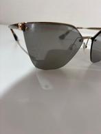 Prada - Lunettes de soleil, Bijoux, Sacs & Beauté, Lunettes de Soleil & Lunettes | Femmes