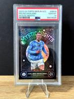 2023/24 Topps Merlin Chrome UCC Erling Haaland Mystic Nights, Hobby en Vrije tijd, Nieuw