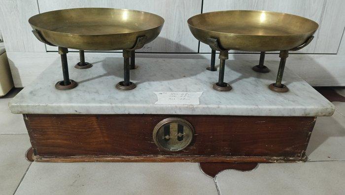 Weegschaal - Messing, Marmer, Hout, Antiek en Kunst, Curiosa en Brocante