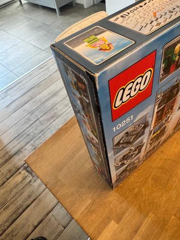 Lego Set - 10251 - Creator - Brick Bank, Kinderen en Baby's, Speelgoed | Duplo en Lego, Nieuw