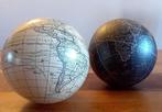 Tafelblad globe - (after) Globe dressé sur les cartes de R.