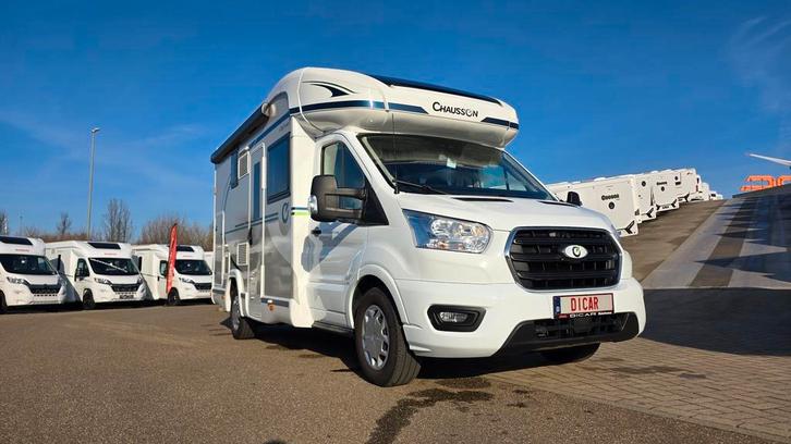 Chausson First Line 650 slechts 15912 km en hefbed 15352, Caravanes & Camping, Camping-cars