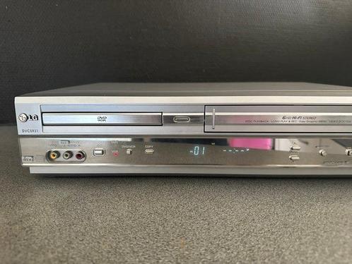 LG DVC 5931 Combined VHS DVD VCR DVC5931 Videorecorder, Verzamelen, Foto-apparatuur en Filmapparatuur