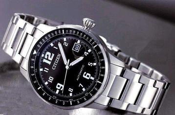 Citizen - Military Atomatique Date - Edition 2025 - Zonder