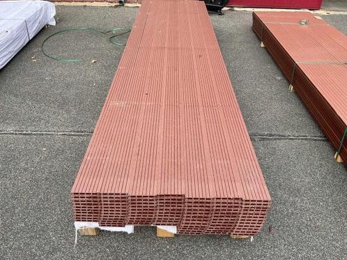Veiling - 17,05 m² composiet vlonderplank bruin 420x14,5x2,, Doe-het-zelf en Bouw, Hout en Planken