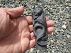 Tour de Dragon Énergétique de SHUNGITE surmontée dun