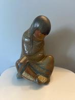 Lladró - Statue,  Het Eskimo meisje  - 28 cm - Porcelaine