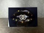 Mike Blackarts - Gucci Lips - Luxury Artwork with glitter