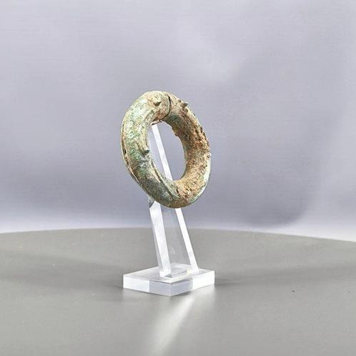 dong zoon Brons Ceremonieel armband paar - 8.5 cm, Verzamelen, Mineralen en Fossielen