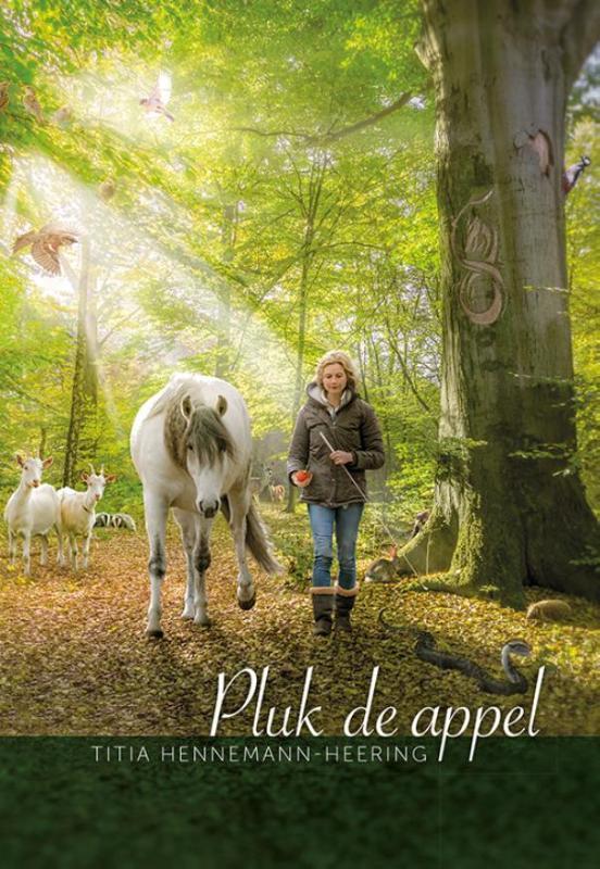 Pluk de appel 9789089548634 Titia Hennemann-Heering, Boeken, Hobby en Vrije tijd, Gelezen, Verzenden