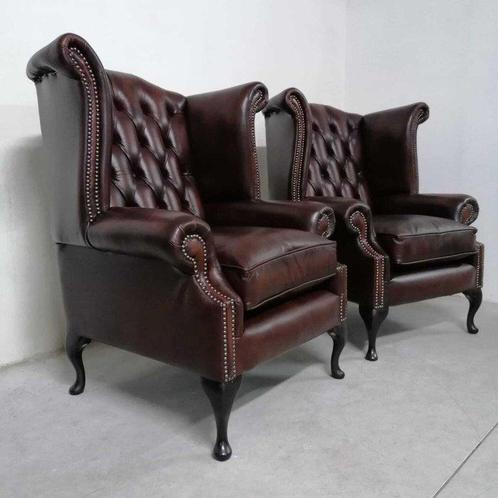 Chesterfield style - Fauteuil (2) - Bois, Cuir - Reine Anne, Antiek en Kunst, Curiosa en Brocante