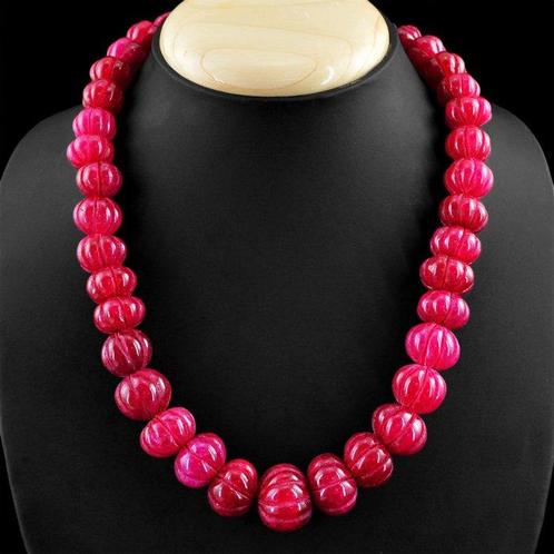 Echt mooie ketting met handgemaakte robijnen pompoen kralen, Verzamelen, Mineralen en Fossielen