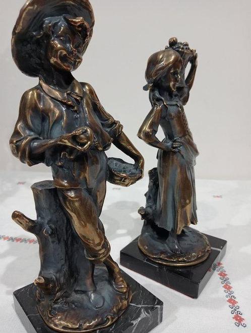Beeldje, Figuritas de bronce - 25 cm - Brons, Antiek en Kunst, Curiosa en Brocante