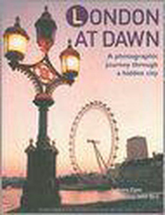 London At Dawn 9781843580751 Anthony Epes, Livres, Langue | Anglais, Envoi