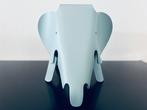 Vitra - Charles & Ray Eames - Sculpture, Elephant - 21 cm -