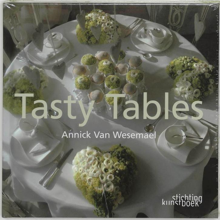 Tasty Tables 9789058562043 A. Van Wesemael, Boeken, Hobby en Vrije tijd, Zo goed als nieuw, Verzenden