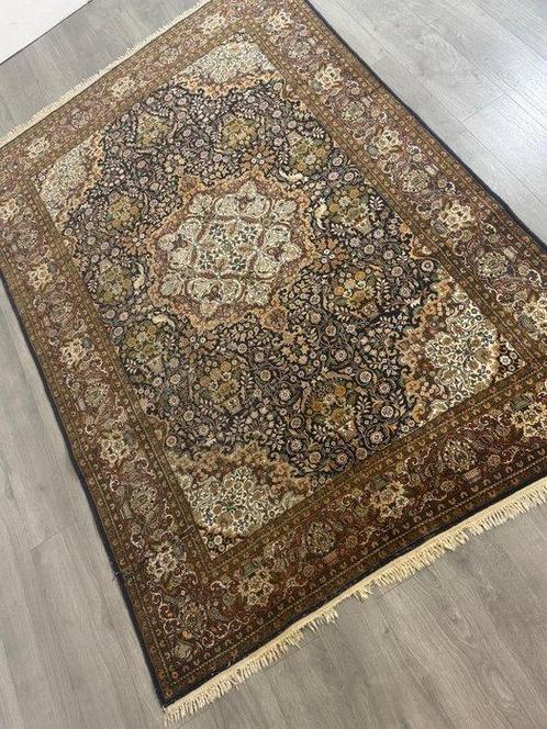 Kaschmir - Vloerkleed - 270 cm - 120 cm - Kasjmier Zijde, Huis en Inrichting, Stoffering | Tapijten en Vloerkleden