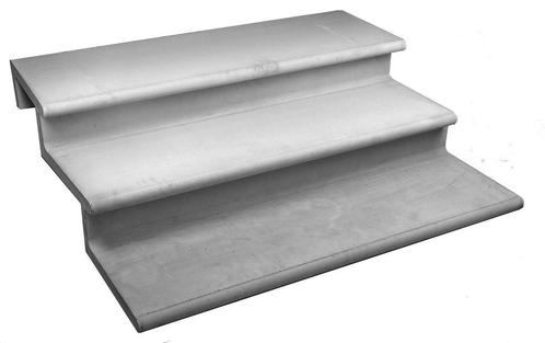 Betonnen traptrede, Doe-het-zelf en Bouw, Overige Doe-Het-Zelf en Bouw, Nieuw