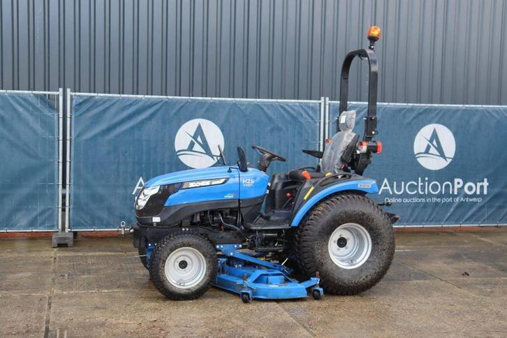 Veiling: Minitractor Solis 26HST Diesel 25pk 2021 met grasma, Zakelijke goederen, Landbouw | Tractoren, Ophalen