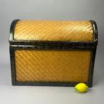 Kist - Splendid Woven bamboo - Oriental Storage Chest or