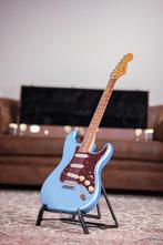 Fender  Player Plus Stratocaster SSS | Opal Spark, Musique & Instruments, Instruments à corde | Guitares | Électriques, Verzenden