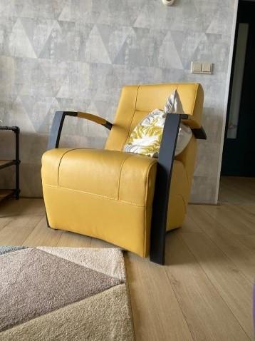 Leren fauteuil met stalen frame - geel leer - Echt leer,, Huis en Inrichting, Fauteuils, 50 tot 75 cm, 75 tot 100 cm, Nieuw, Leer