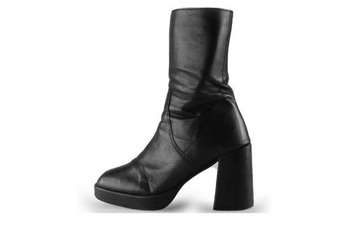 Omoda Enkellaarzen in maat 40 Zwart | 5% extra korting, Kleding | Dames, Schoenen, Zwart, Gedragen, Lage of Enkellaarzen, Verzenden